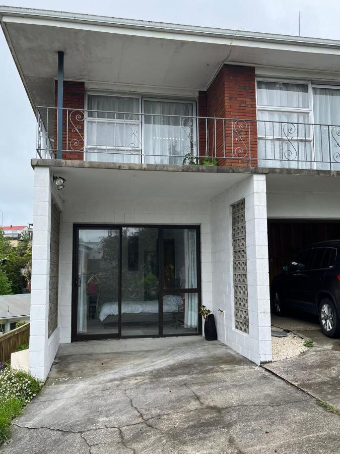 Totara Vale, Free Coffee, Parking And Wifi, Near Glenfield Mall And Highway 18,1 Auckland Bagian luar foto